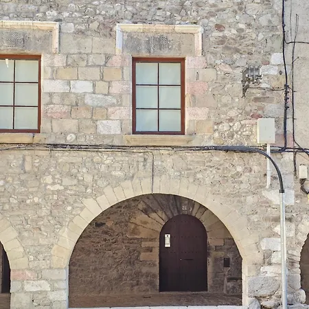 아파트 En El Corazon De Baga, Precioso Pueblo Medieval